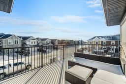 Family-Friendly 3BR: Steps to Rockies Adventures