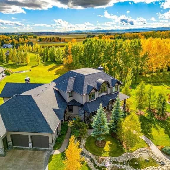 Luxury French Château on 2 Acres | Mtn Views - Image 1