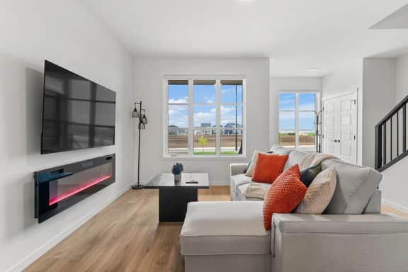 Brand New Modern 3BR Sleeps 8 | Massage Chair