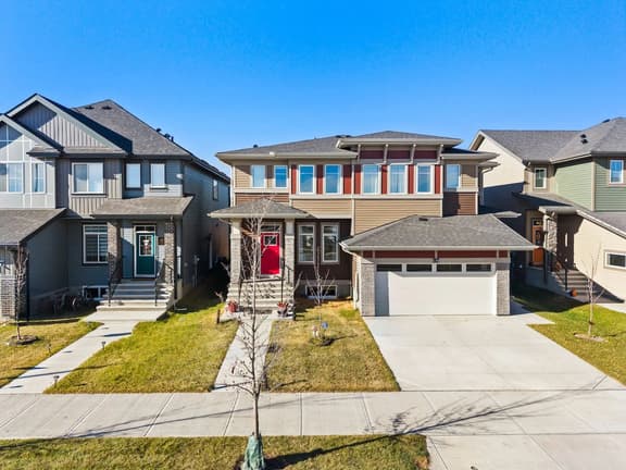 Cozy 3BR Duplex Near Calgary & Banff